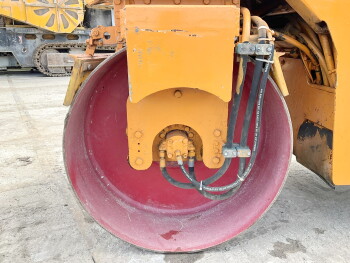 Used heavy machinery Hamm DV3.22 Roller